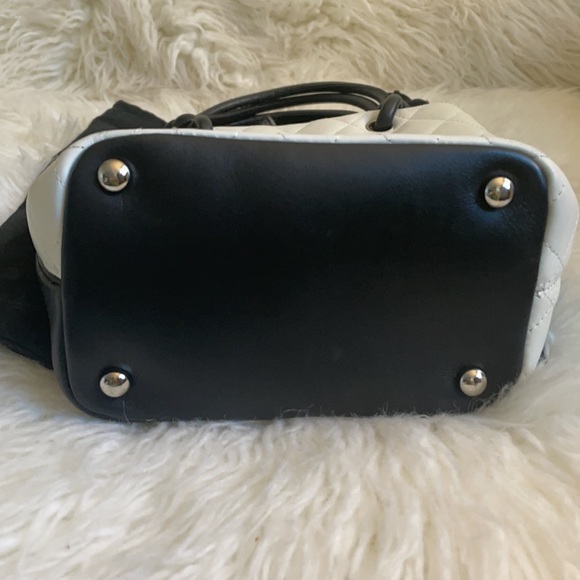 Chanel Ligne Cambon Tote - Picture 5 of 17